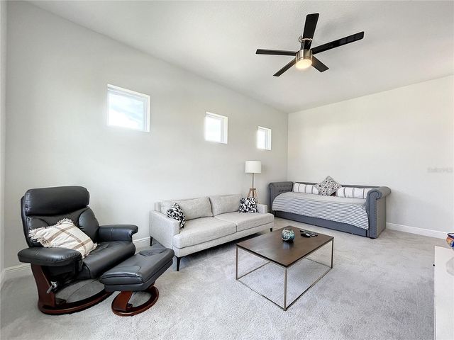 9062 SPERRY STREET, Orlando, FL 32827