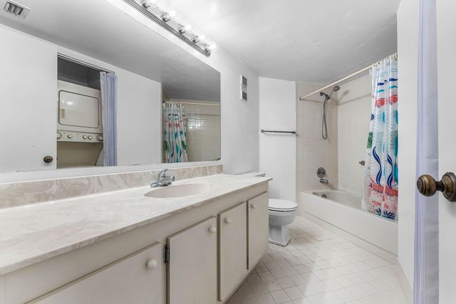 3349 Lucerne Park Drive, Greenacres, FL 33467