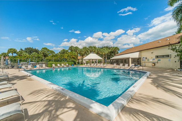 3349 Lucerne Park Drive, Greenacres, FL 33467