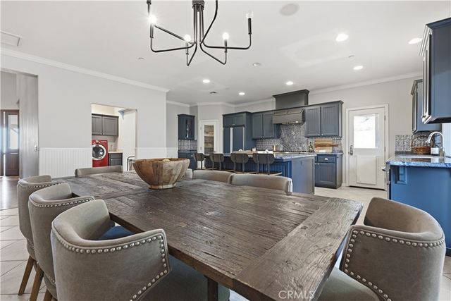 23315 Old Wagon Road, Escondido, CA 92027