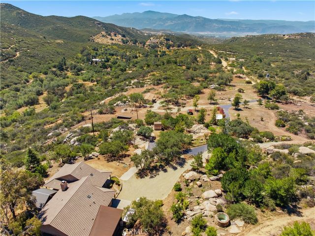 23315 Old Wagon Road, Escondido, CA 92027