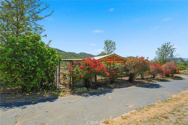 23315 Old Wagon Road, Escondido, CA 92027