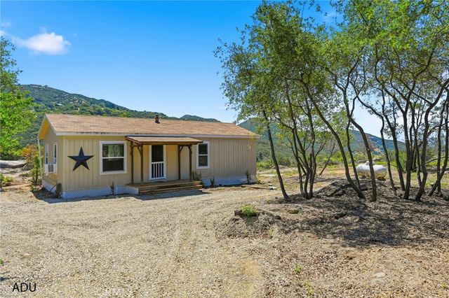 23315 Old Wagon Road, Escondido, CA 92027