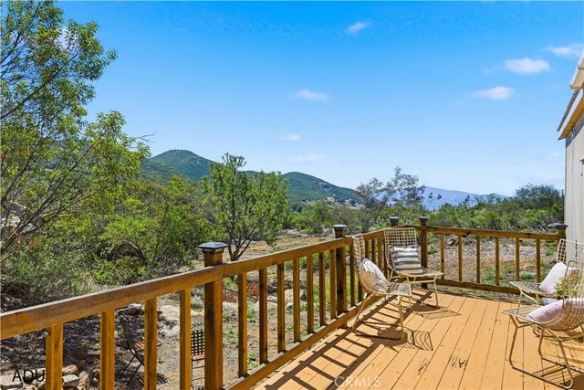 23315 Old Wagon Road, Escondido, CA 92027