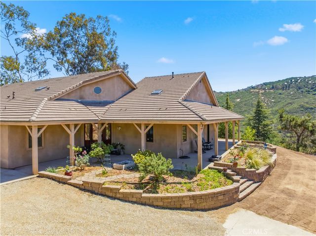 23315 Old Wagon Road, Escondido, CA 92027