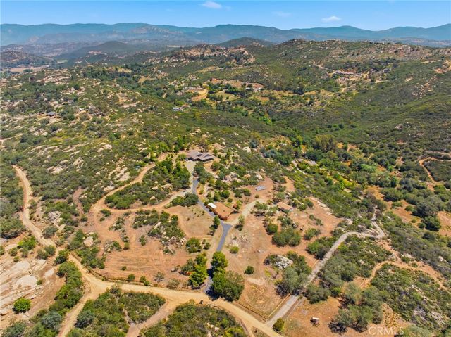 23315 Old Wagon Road, Escondido, CA 92027