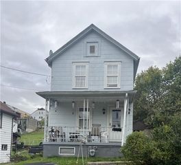 928 Locust Ave, Monessen, PA 15062