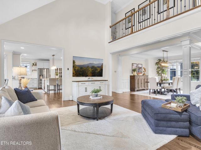 2326 Covered Bridge Blvd, Knoxville, TN 37932