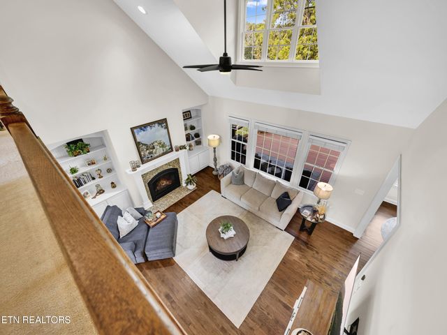 2326 Covered Bridge Blvd, Knoxville, TN 37932