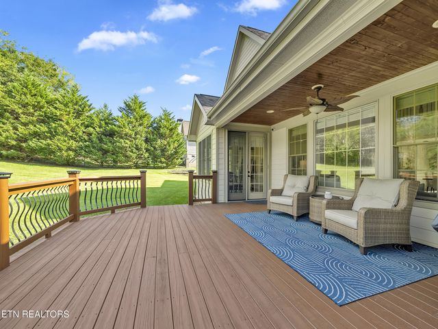 2326 Covered Bridge Blvd, Knoxville, TN 37932