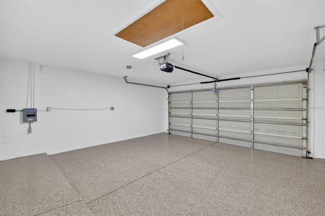 2294 KNOLLWOOD DRIVE, Leesburg, FL 34748