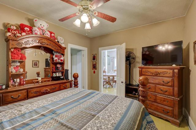 2118 Bird Avenue, Joplin, MO 64804