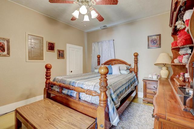 2118 Bird Avenue, Joplin, MO 64804