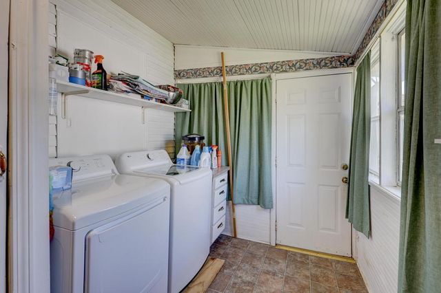 2118 Bird Avenue, Joplin, MO 64804