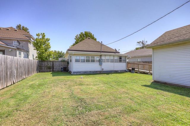 2118 Bird Avenue, Joplin, MO 64804