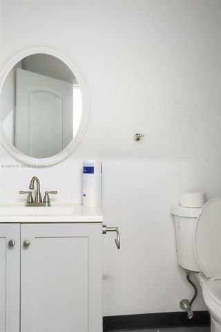 24 NE 1st Ave 101, Dania Beach, FL 33004