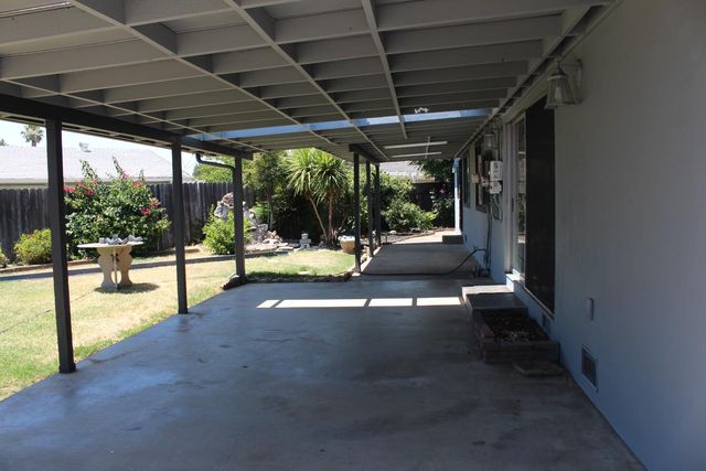 7215 Coronet Ct, Citrus Heights, CA 95621