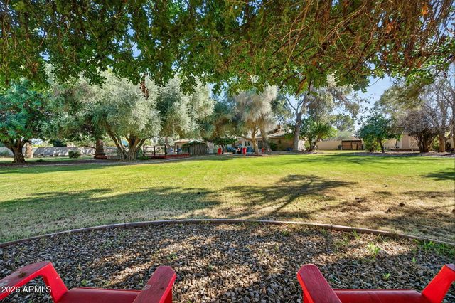 6968 W CALAVAR Road, Peoria, AZ 85381