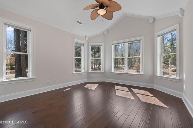 379 Lockwood Lane SW, Supply, NC 28462