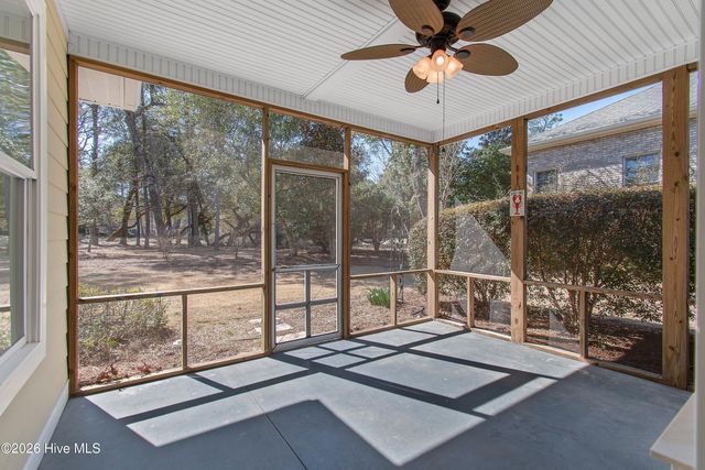 379 Lockwood Lane SW, Supply, NC 28462