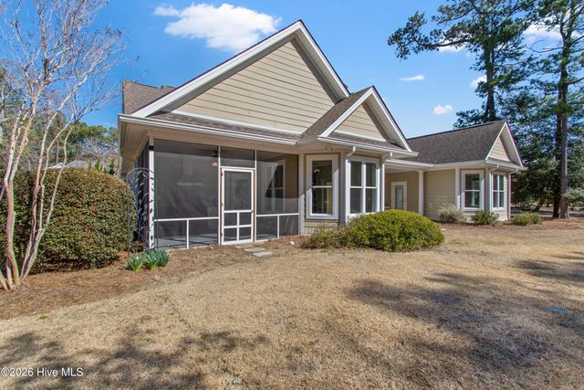 379 Lockwood Lane SW, Supply, NC 28462