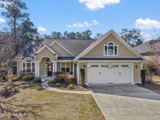 379 Lockwood Lane SW, Supply, NC 28462