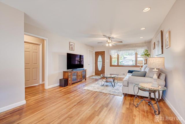 77 Wooding Avenue, Edison, NJ 08817