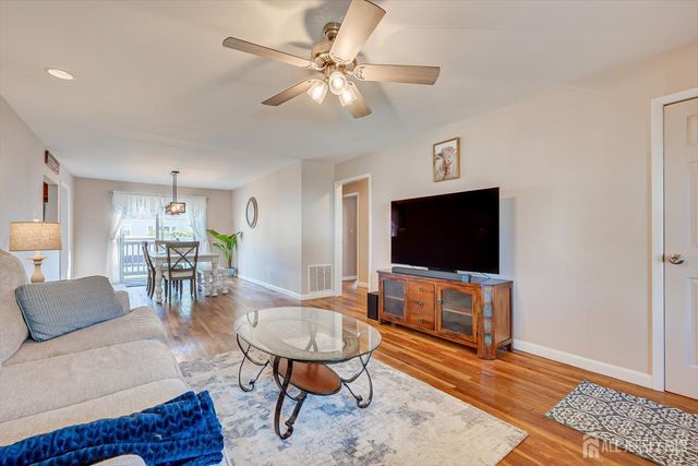 77 Wooding Avenue, Edison, NJ 08817