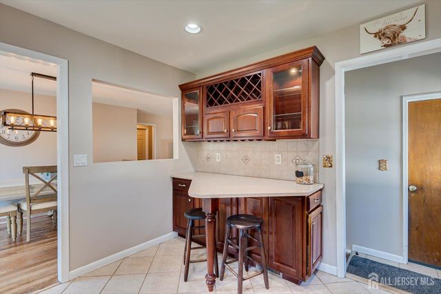 77 Wooding Avenue, Edison, NJ 08817