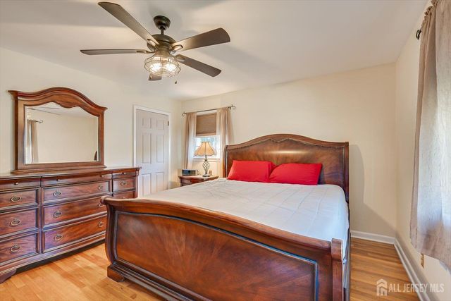 77 Wooding Avenue, Edison, NJ 08817