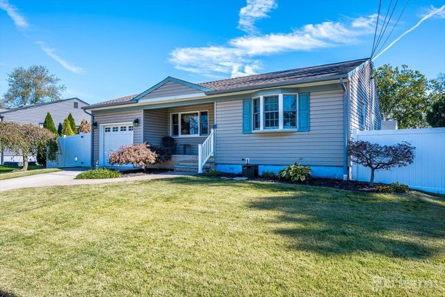 77 Wooding Avenue, Edison, NJ 08817