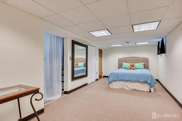 77 Wooding Avenue, Edison, NJ 08817