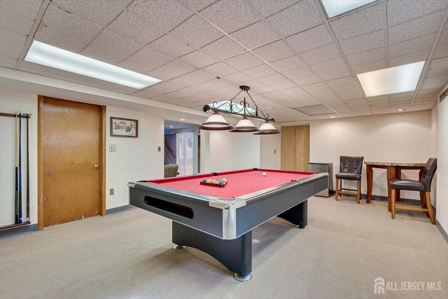 77 Wooding Avenue, Edison, NJ 08817