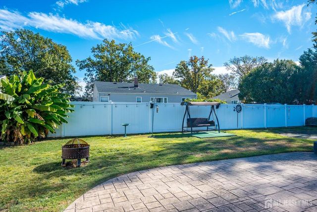 77 Wooding Avenue, Edison, NJ 08817