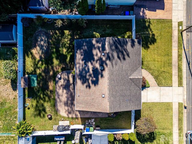 77 Wooding Avenue, Edison, NJ 08817
