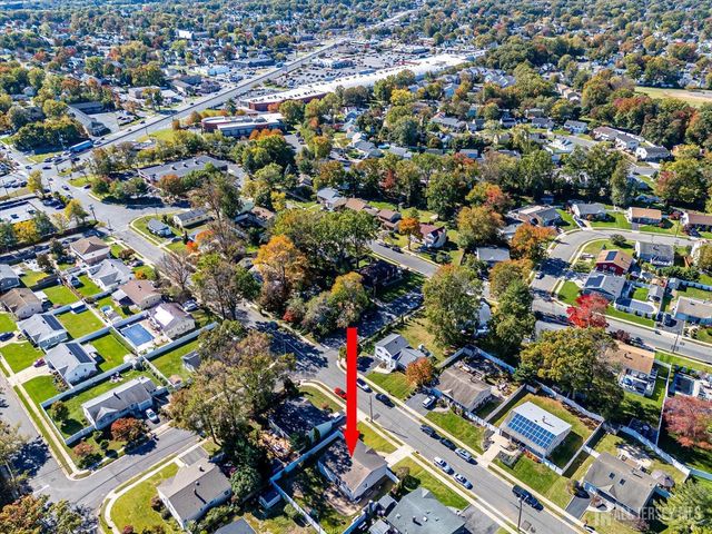 77 Wooding Avenue, Edison, NJ 08817