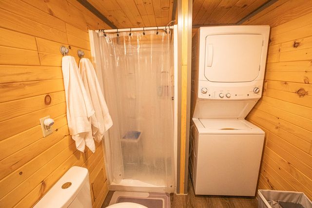 15 Harlan Road, Faubush, KY 42544