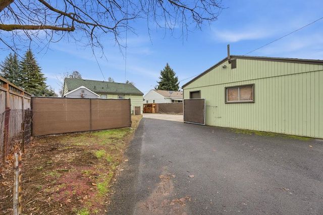 5407 N Madison St, Spokane, WA 99205