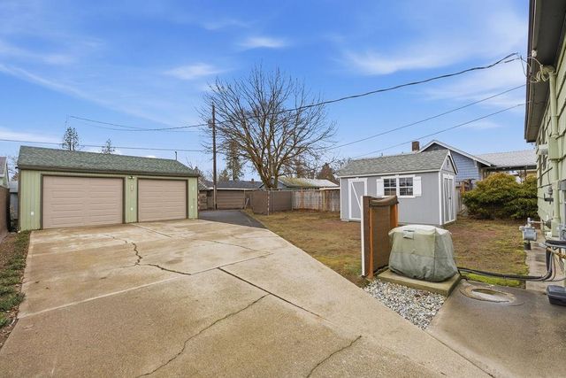 5407 N Madison St, Spokane, WA 99205