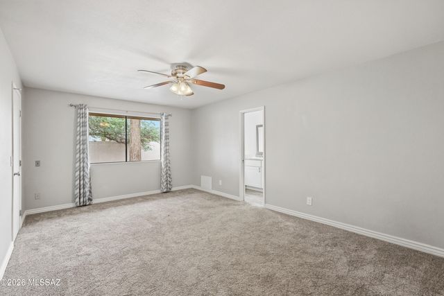 1574 W Highsmith Drive, Tucson, AZ 85746