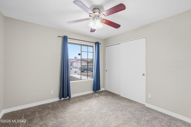 1574 W Highsmith Drive, Tucson, AZ 85746