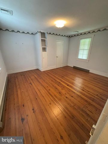 11312 TIMBUKTU LN, Midland, VA 22728