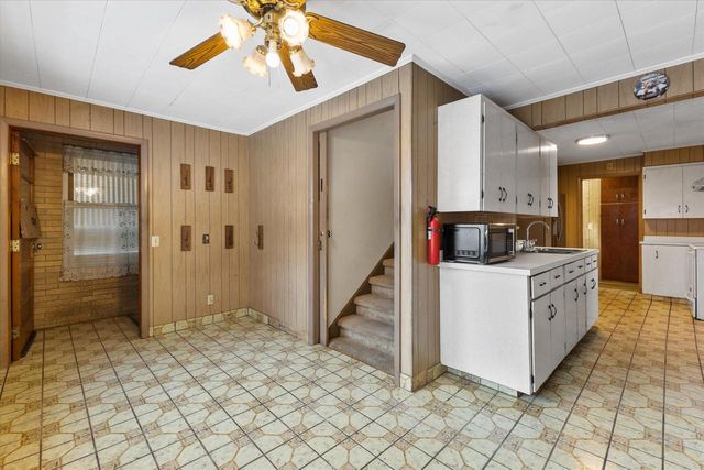 4723 Shirley AVENUE, Mount Pleasant, WI 53406