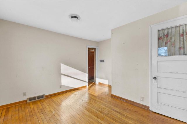 4723 Shirley AVENUE, Mount Pleasant, WI 53406