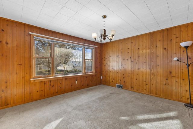 4723 Shirley AVENUE, Mount Pleasant, WI 53406