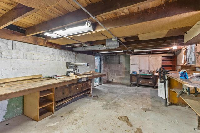 4723 Shirley AVENUE, Mount Pleasant, WI 53406