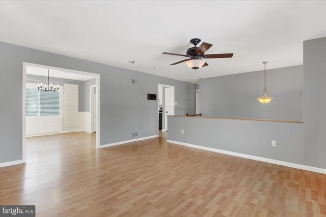 2975 CYPRESS RD S, Dover, PA 17315