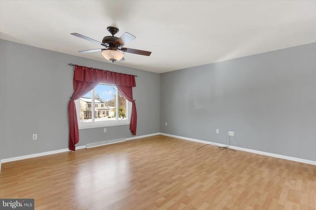 2975 CYPRESS RD S, Dover, PA 17315