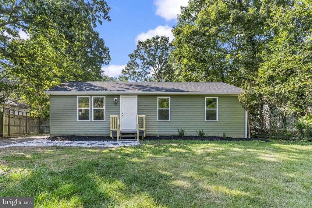425 RODEO RD, Lusby, MD 20657