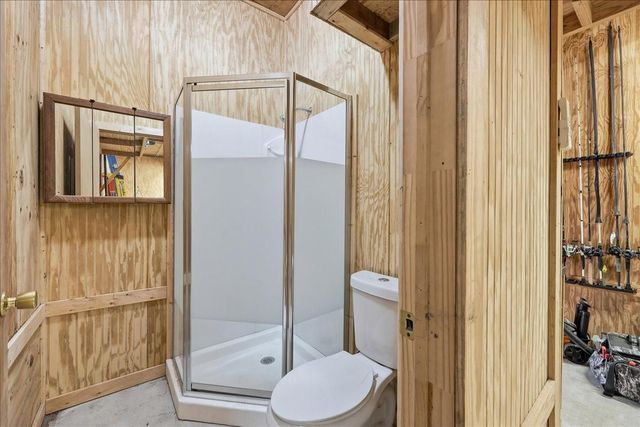 8483 Wingfield Drive, Lumberton, TX 77657